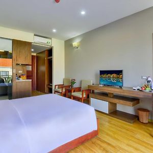 Twin Room Pool View